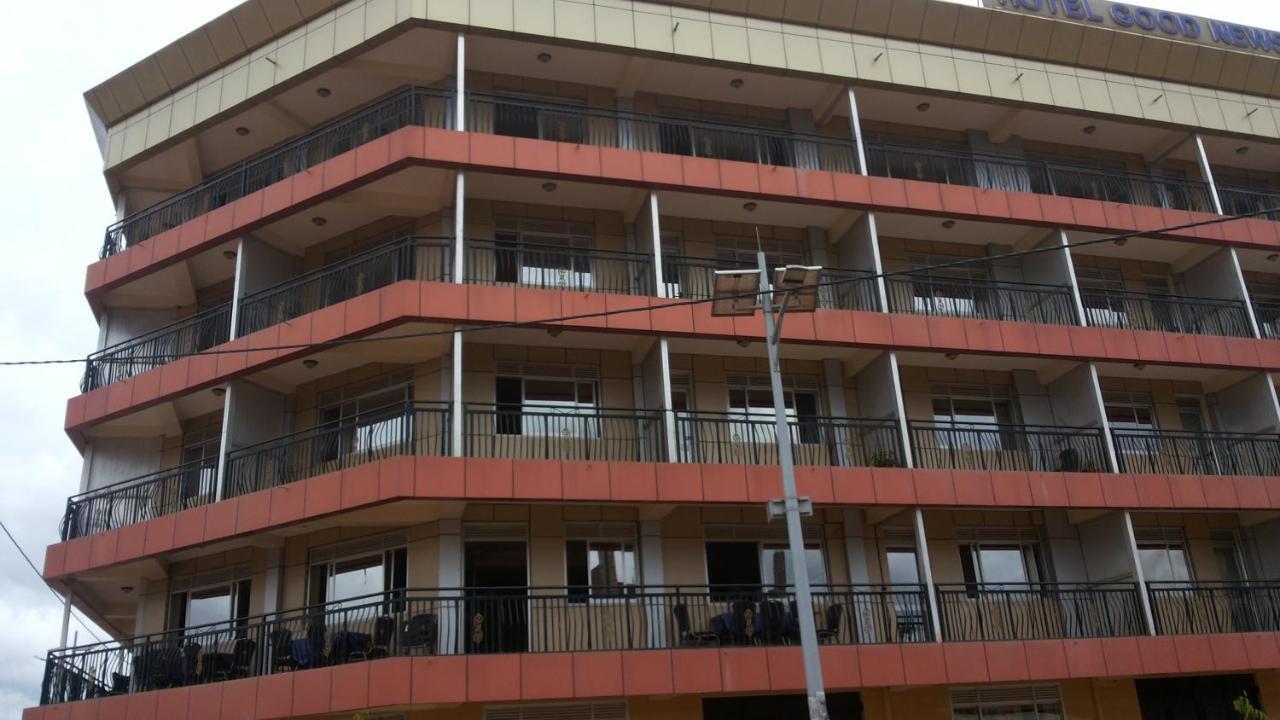 Hotel Good News Lira Zewnętrze zdjęcie